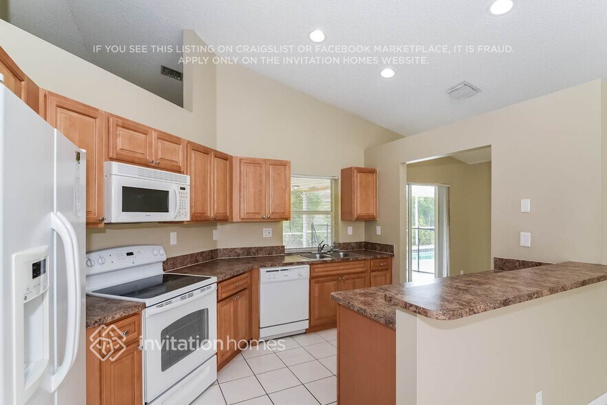 Building Photo - 9771 NW 47th Dr