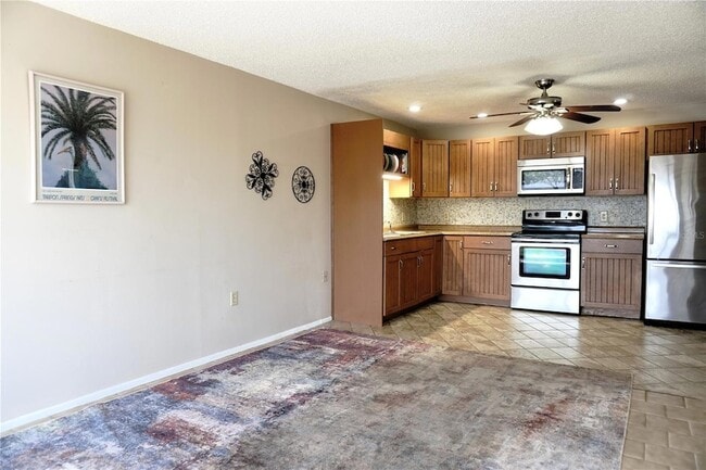Building Photo - 4334 Tahitian Gardens Cir