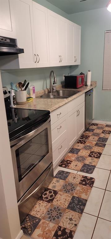 Building Photo - 2060 Marilyn St