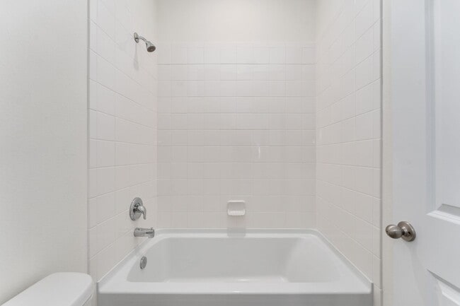 Building Photo - 1386 NW 132nd Cir