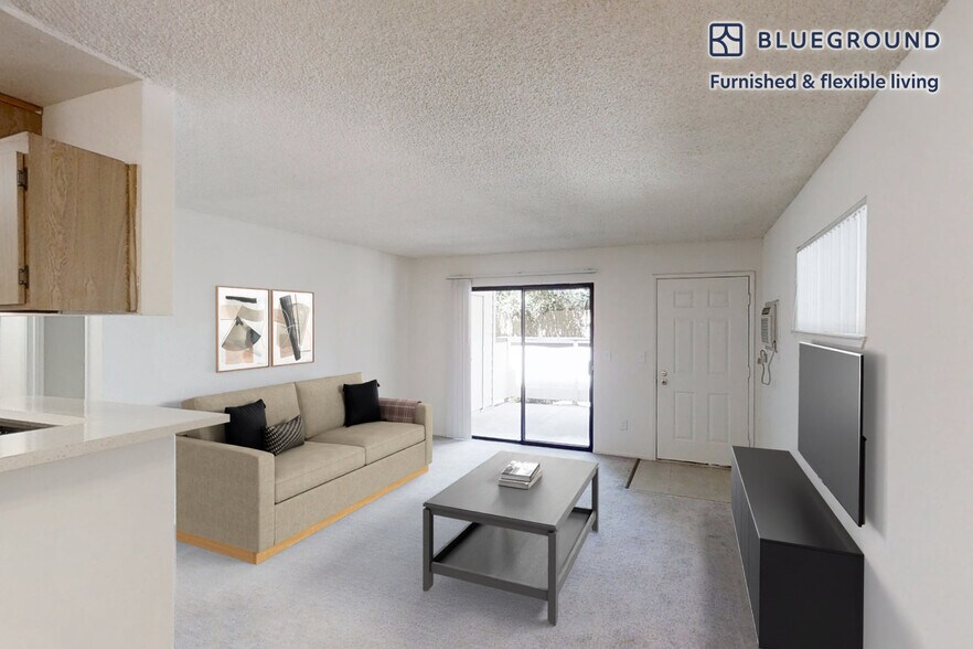 Primary Photo - 231 Woodcreek Common