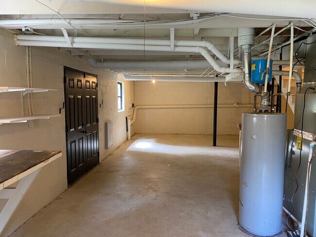 Building Photo - Coming Soon!