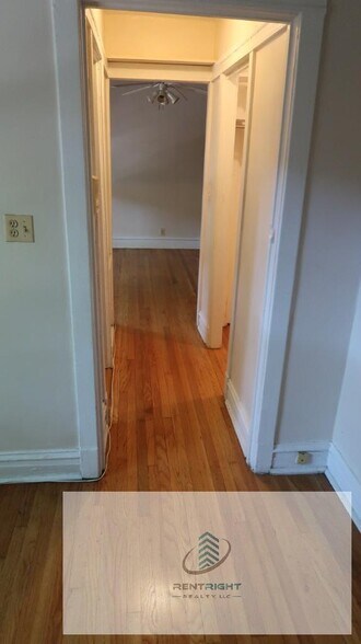 Building Photo - 2617 W Gunnison St