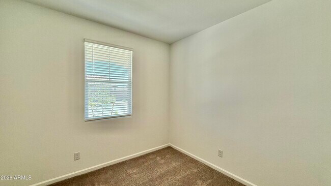 Building Photo - 3254 N 98th Ln