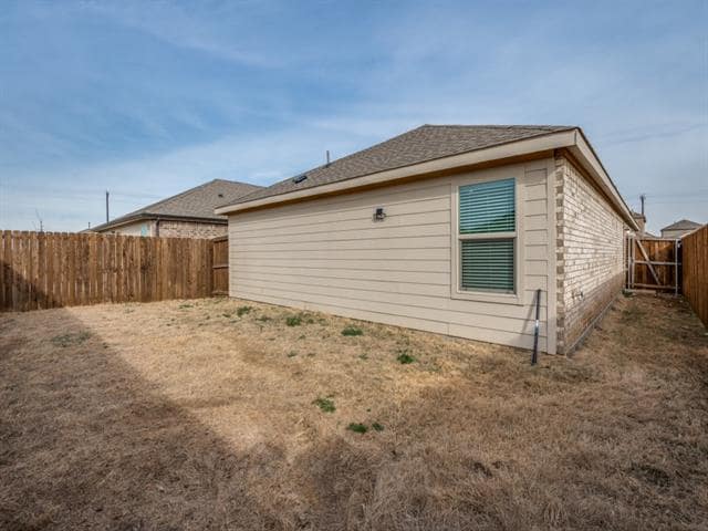 Building Photo - 14008 Earlham St