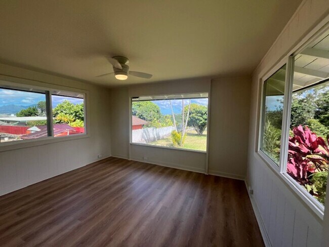 Building Photo - Stunning Newly Renovated Rim Lot in Wahiaw...