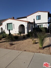 Building Photo - 4342 Angeles Vista Blvd