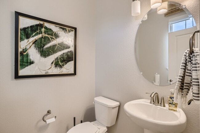 Building Photo - New 3 BDR Arvada Home Convenient to Everything