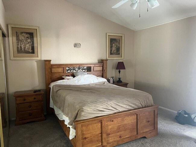 Building Photo - Single Story Home With 3 Spacious Bedrooms
