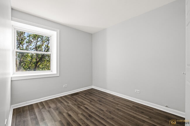 Building Photo - 31G Fernwood Dr