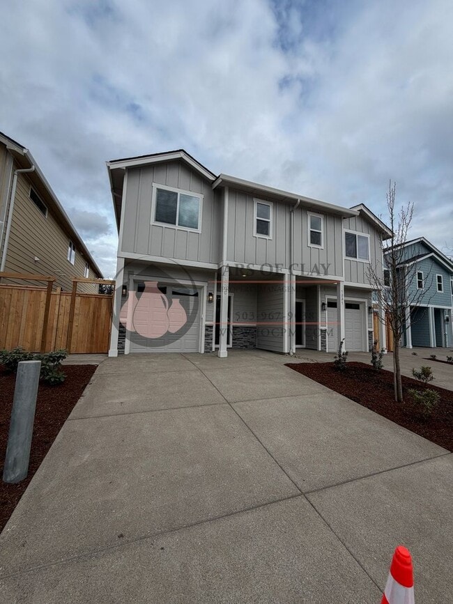 Building Photo - 1329/1331 #2023-LL765