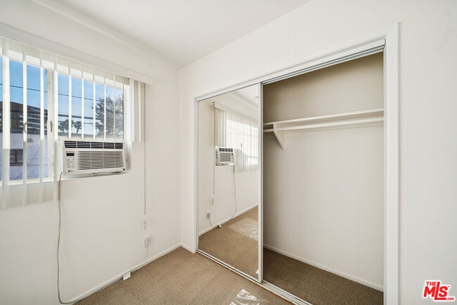 Building Photo - 8442 Blackburn Ave