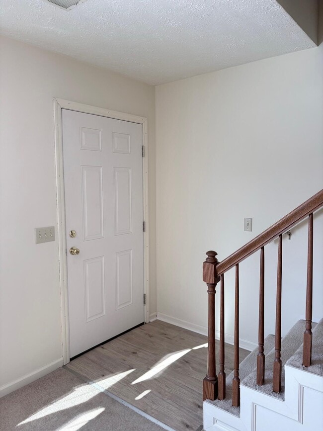 Building Photo - 181 Woodgate Rd