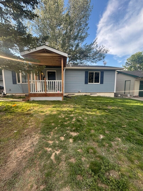 Building Photo - 1706 Monte Vista Ln