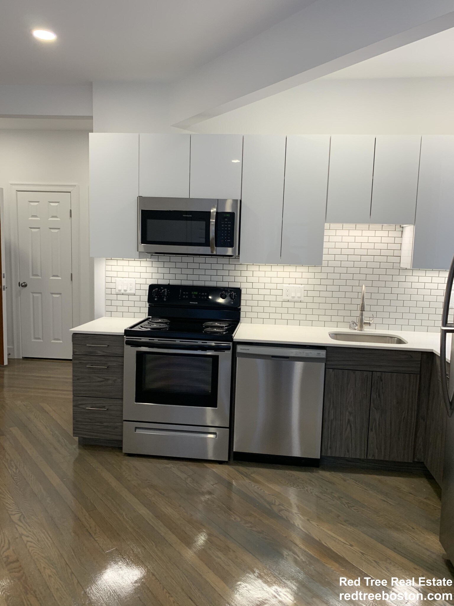 Building Photo - 11 Queensberry St