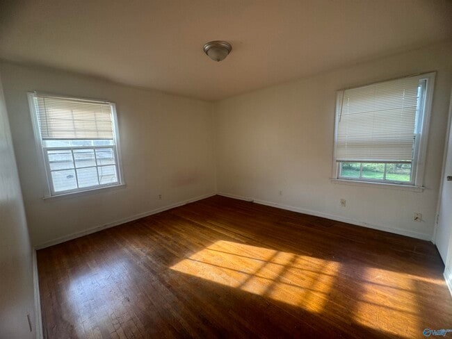 Building Photo - 4605 Broadmeadow Ln NW