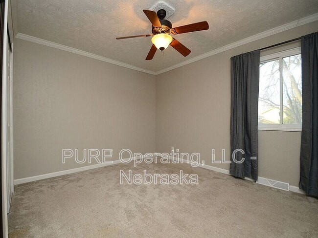 Building Photo - 13951 Jefferson Cir