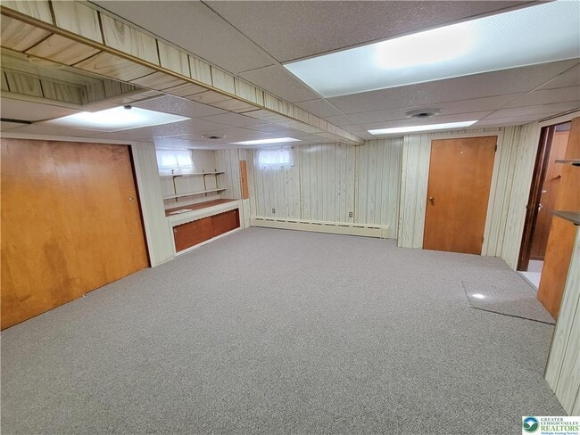 Building Photo - 712 Chestnut St