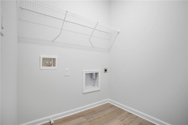 Building Photo - 4644 Cypress Pk Dr