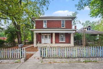 Building Photo - 617 Shelby Ave