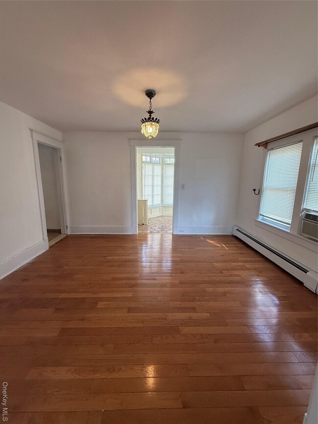 Building Photo - 15 Maple Grove St