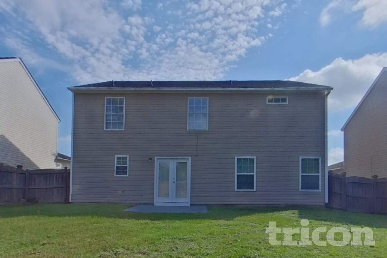 Building Photo - 390 Fox Trot Dr