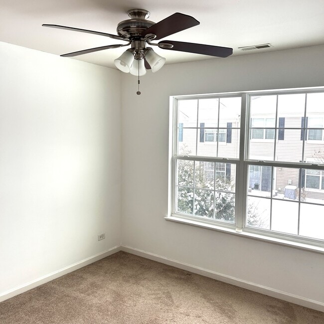 Building Photo - 9859 Williams Dr