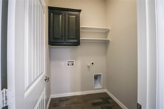 Building Photo - 9909 Tule Lake Rd