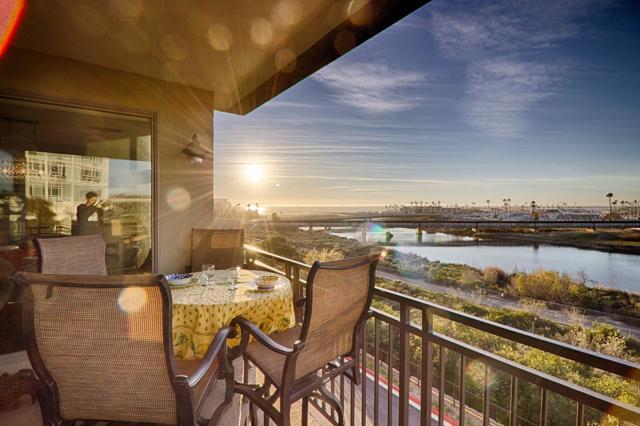 Building Photo - 1019 Costa Pacifica Way