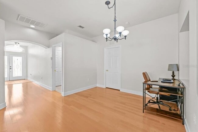 Building Photo - 15604 Durango Cir