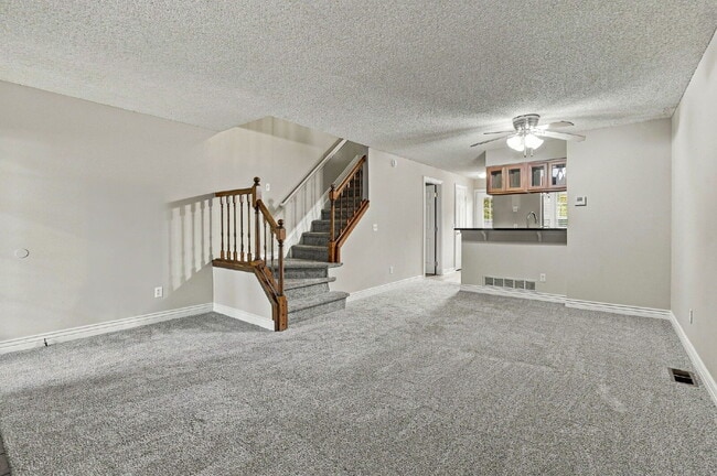 Building Photo - 3-Bedroom Louisville Townhome with Finished Basement