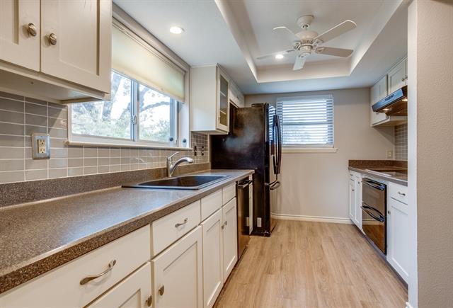 Building Photo - 1308 Grinnell Dr