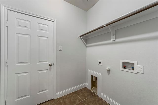 Building Photo - 3636 Curbstone Way