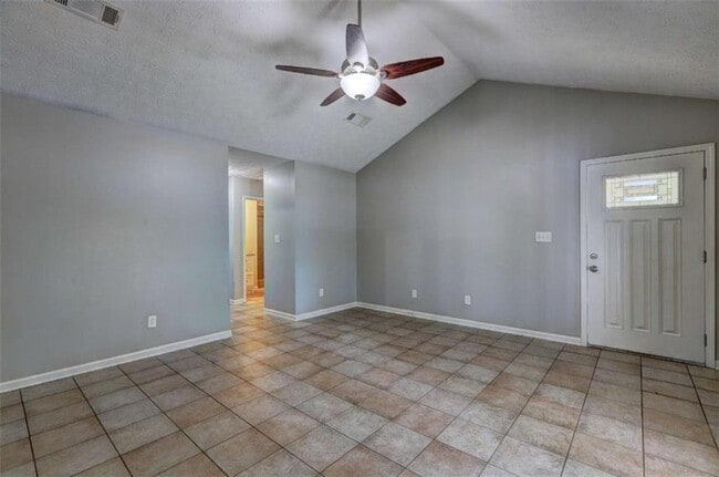 Building Photo - 100 Morgans Turn