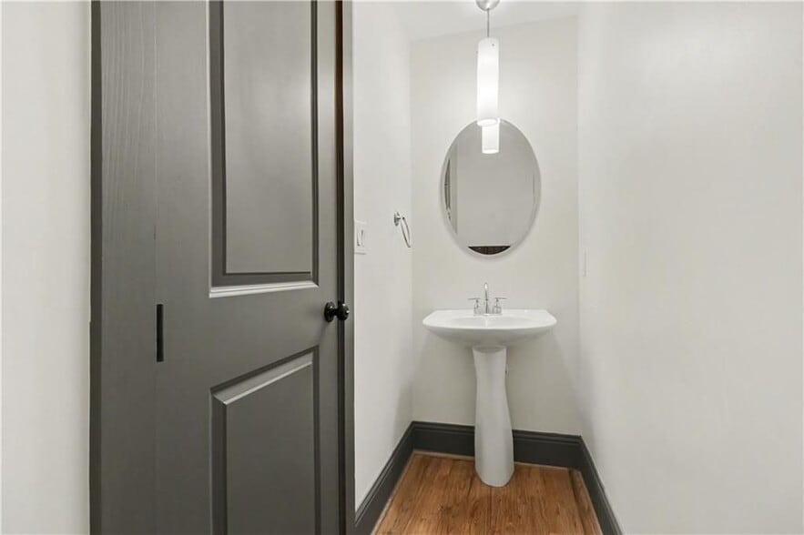 Building Photo - 4657 Magnolia Commons