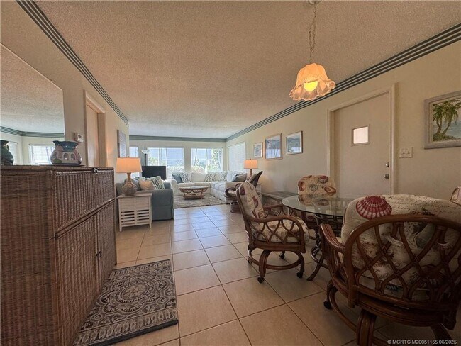 Building Photo - 1501 NE Ocean Blvd