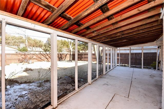 Building Photo - 1505 Hayfield Dr