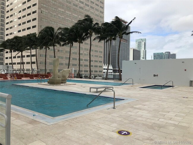 Building Photo - 335 S Biscayne Blvd