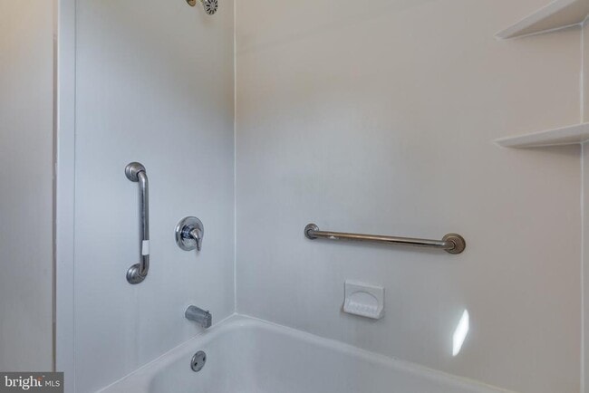 Building Photo - 4297 Lunceford Ln