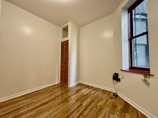 Floorplan - 3135 Broadway