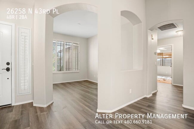 Building Photo - 26258 N 43rd Pl