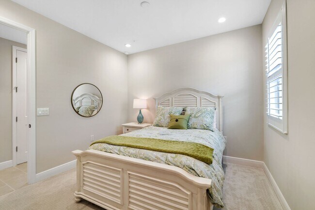 Building Photo - 2-Bed First Floor Home Rental In Gated Community With Amenities