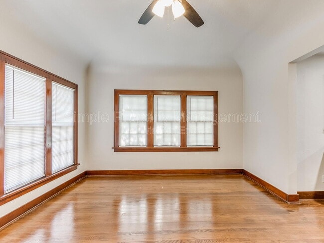 Building Photo - 2529 NW 16th St