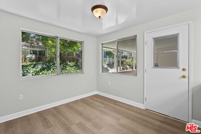 Building Photo - 26851 Oak Branch Cir