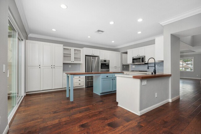 Building Photo - Beautiful home in Canterbery