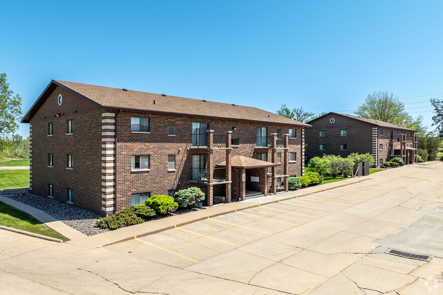 Building Photo - Westgate Apartments