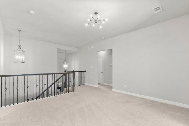 Building Photo - 2840 Jehlon Ln