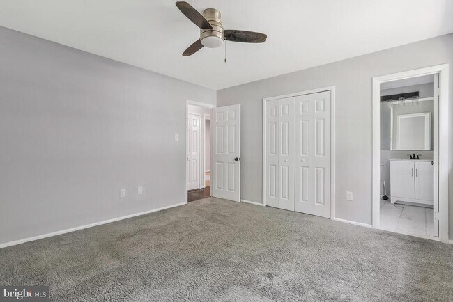 Building Photo - 9205 Midland Turn