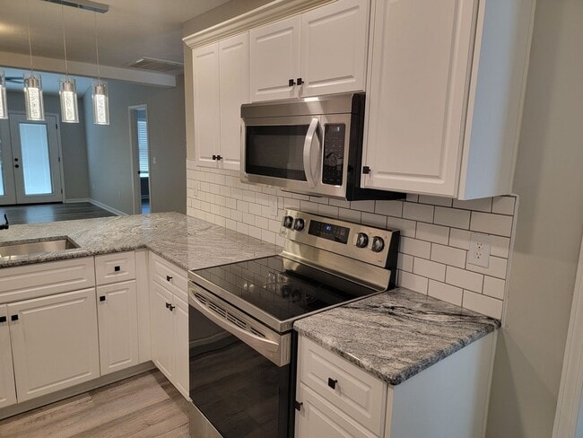 Building Photo - 1209 Bison Way
