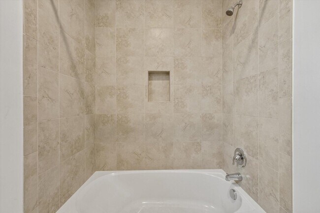 Building Photo - 8903 Sea Chase Dr